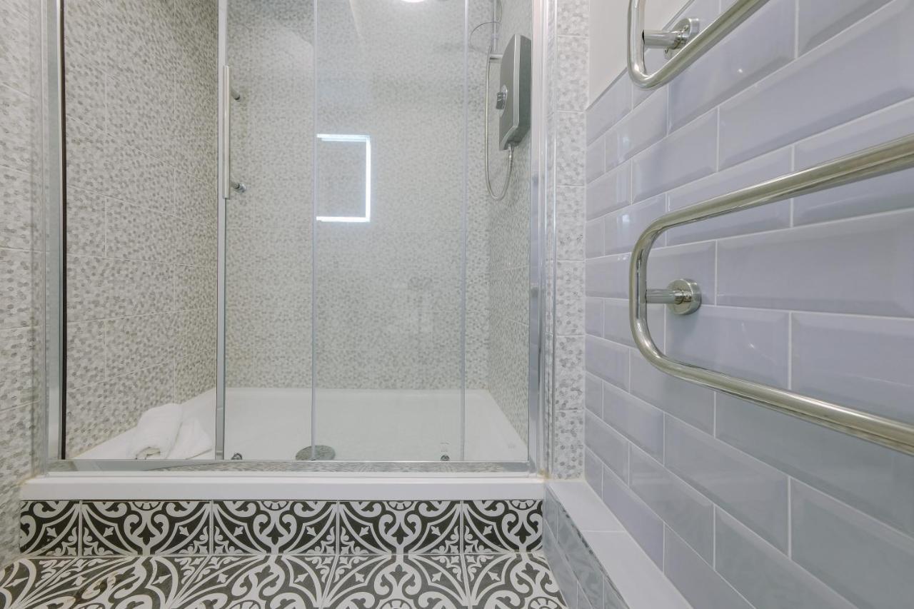 Brand New One Bedroom Apartments In A Fantastic Location ブリストル エクステリア 写真