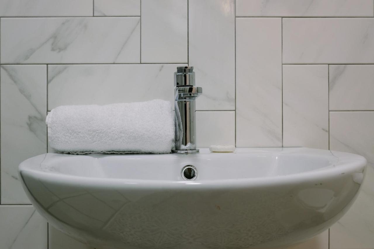 Brand New One Bedroom Apartments In A Fantastic Location ブリストル エクステリア 写真