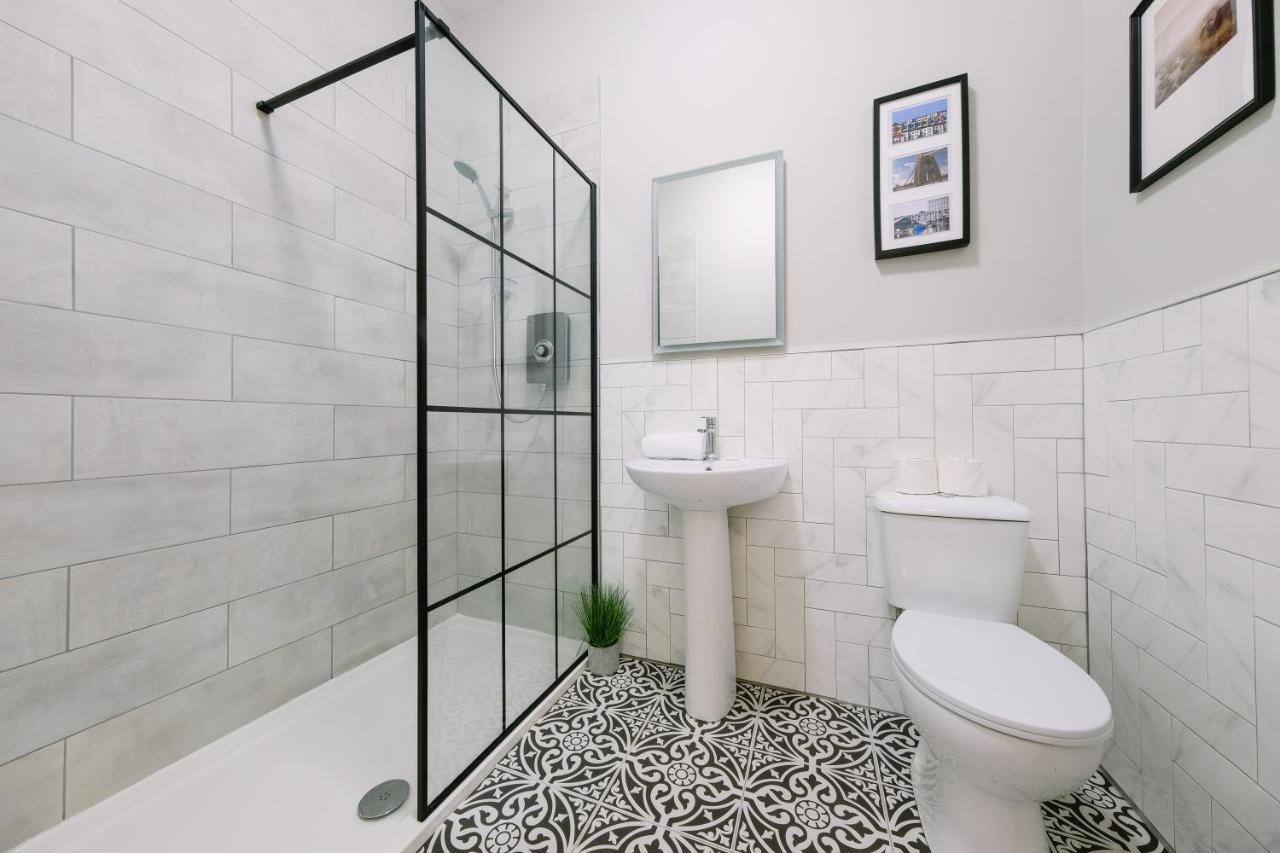 Brand New One Bedroom Apartments In A Fantastic Location ブリストル エクステリア 写真
